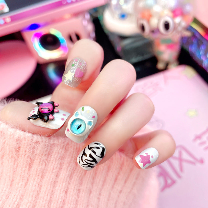 F8 Gothic Strange Eyes SHORT NAIL
