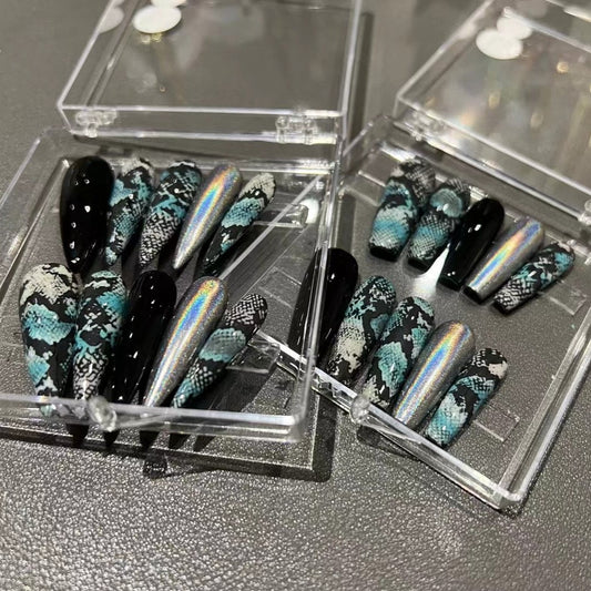 H248 SNAKE SCALE HANDMADE NAIL